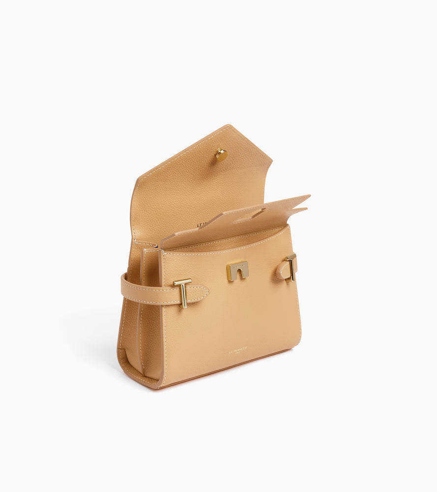 Emilie small handbag with double flap in grained leather