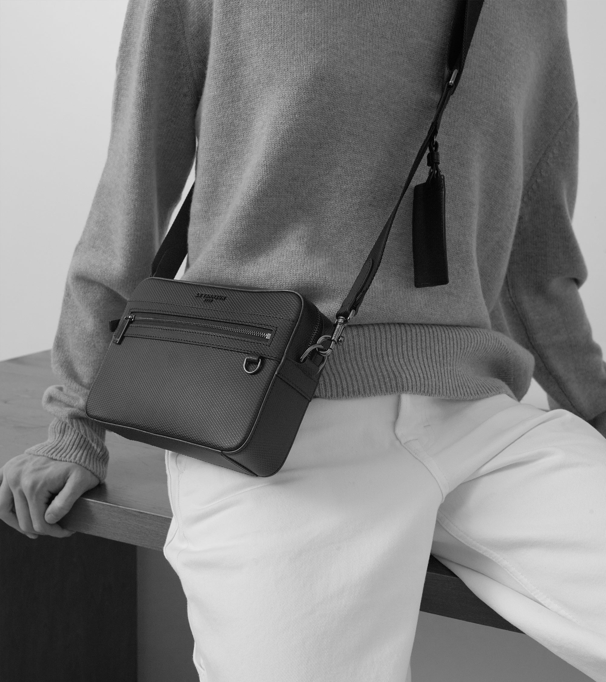 Emile camera bag in signature T leather