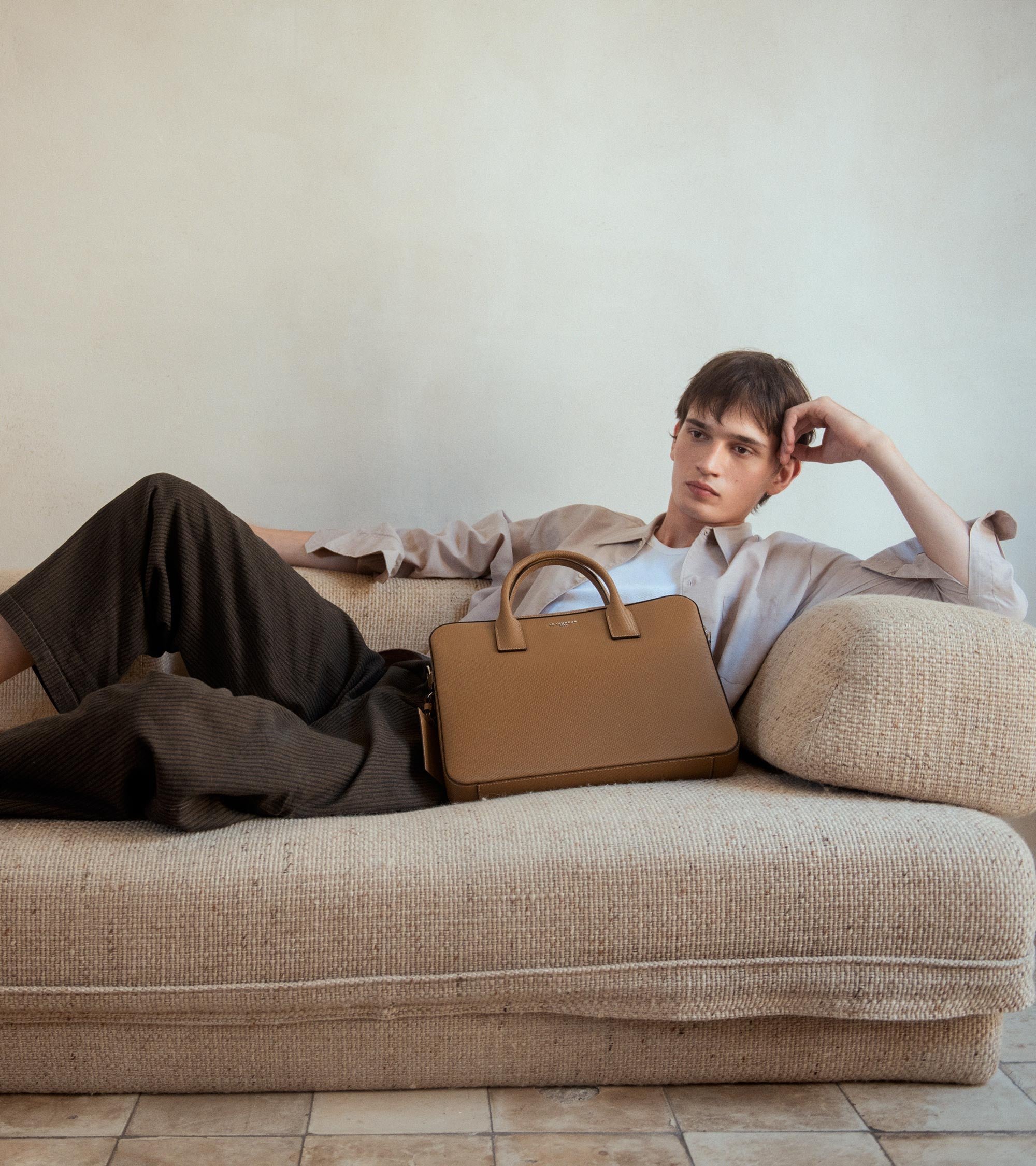 Emile slim, 14" briefcase in signature T leather