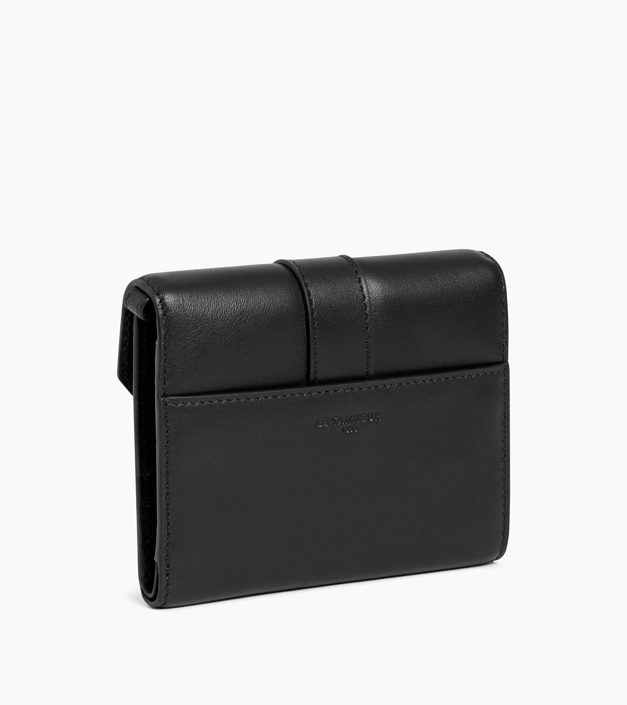 Pia card holder with detachable shoulder strap in  smooth leather